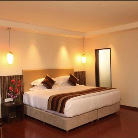 The Altruist Business Hotel Kharadi بونة المظهر الخارجي الصورة