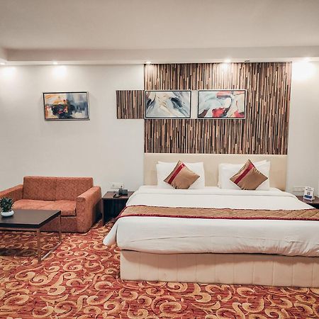 The Altruist Business Hotel Kharadi بونة المظهر الخارجي الصورة