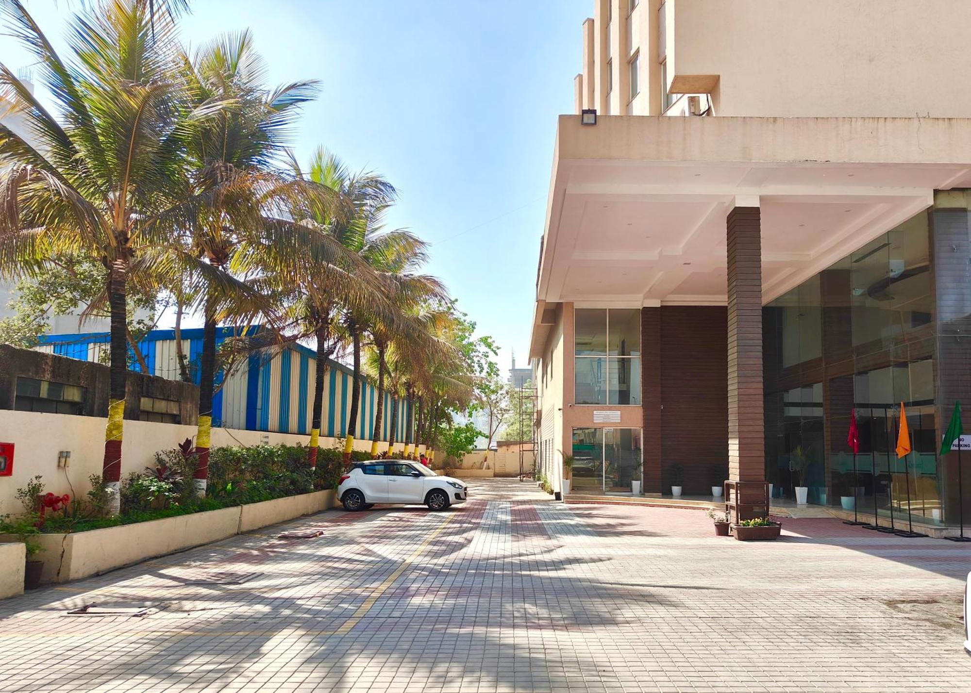 The Altruist Business Hotel Kharadi بونة المظهر الخارجي الصورة