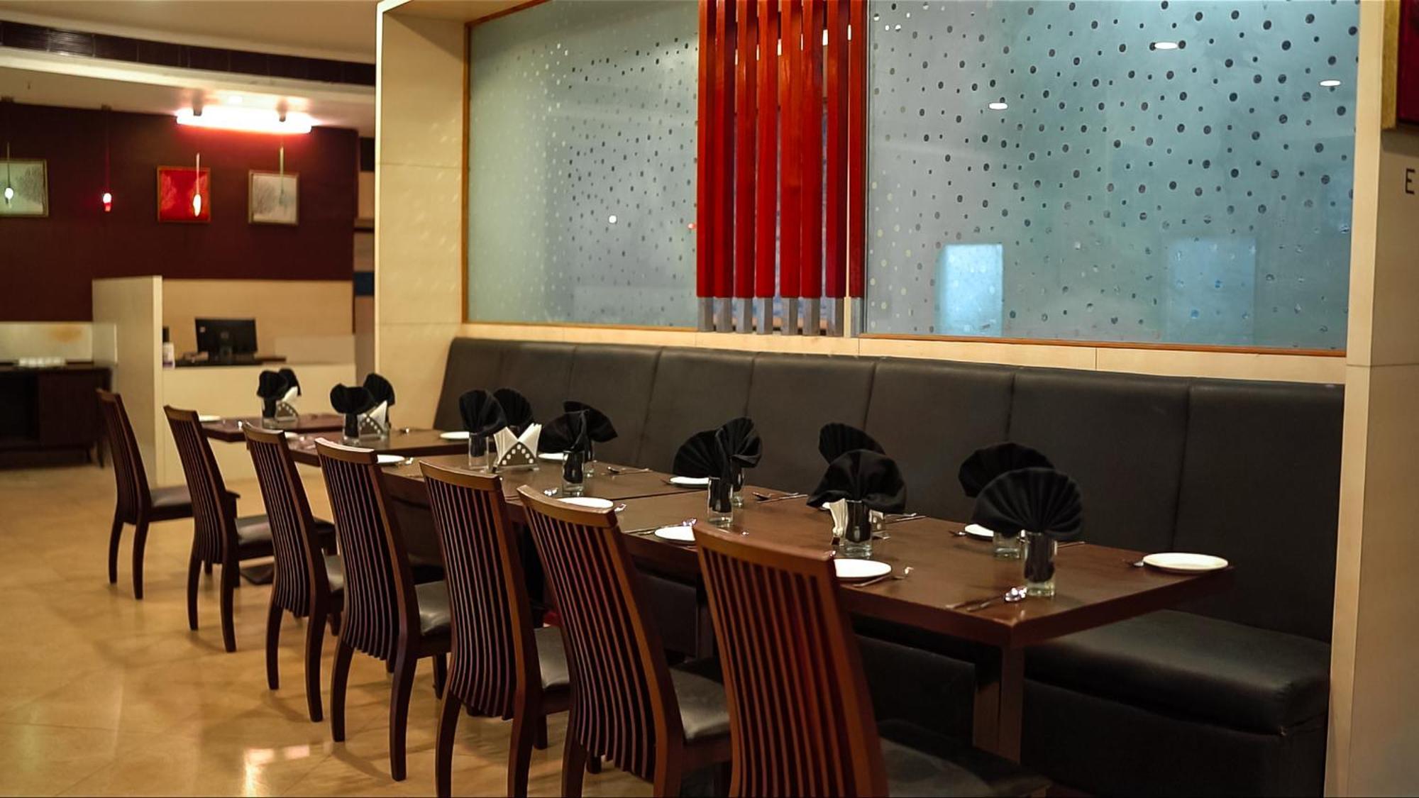 The Altruist Business Hotel Kharadi بونة المظهر الخارجي الصورة